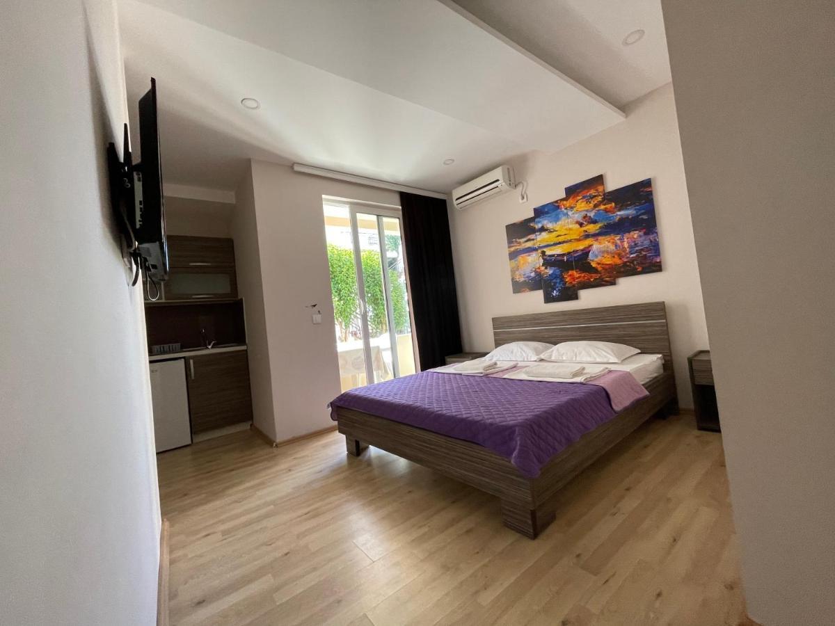 Apartments Lati Ulcinj Exterior photo