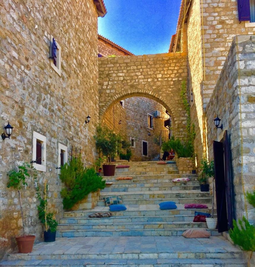 Apartments Lati Ulcinj Exterior photo